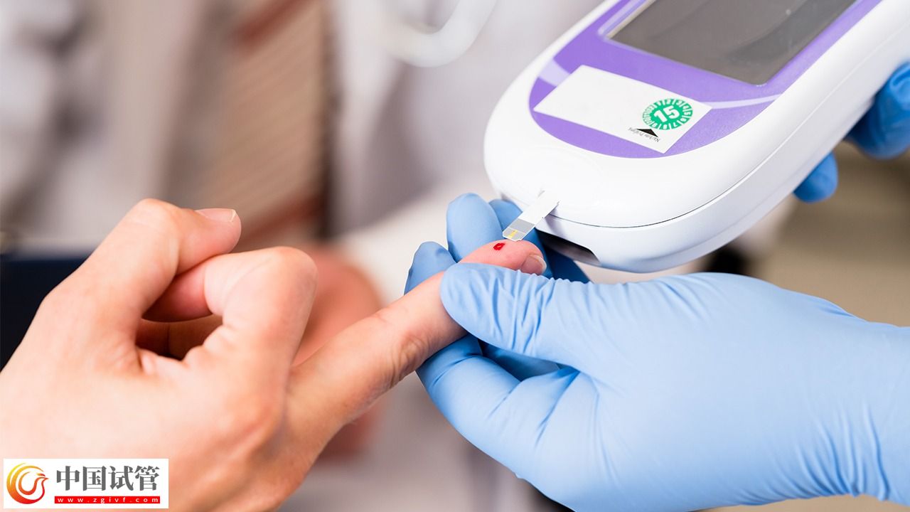 嘴里频繁出现4个信号，提示你的血糖已“超标”，警惕糖尿病(图1)